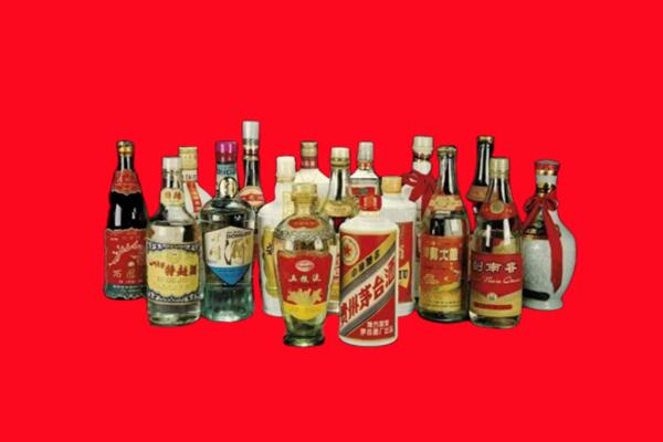 中山板芙镇回收十八老酒.jpg